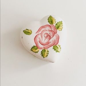 Inspirado Stonelite Heart Jewlery Box